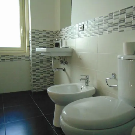 Etna's Tourist Bed & Breakfast 3*